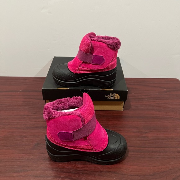 The North Face, Toddler Alpenglow Waterproof Boots, Pink & Black - Picture 6 of 16